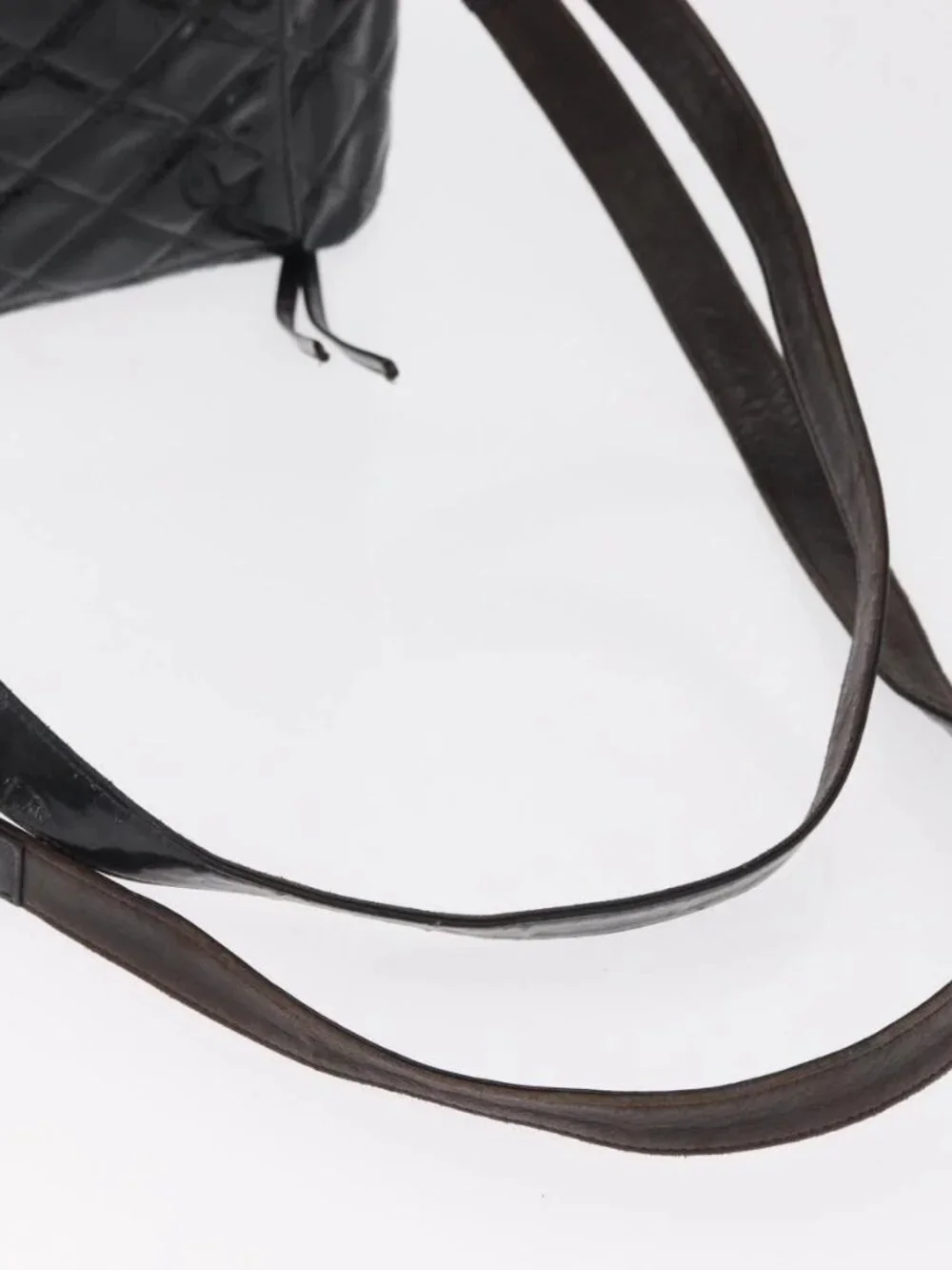 CHANEL Matelasse 25 Chain Backpack Enamel Black Silver CC Auth gh1554